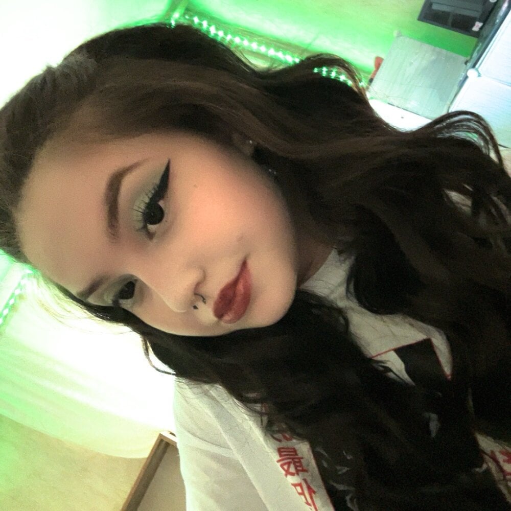 ywrq_fwyg profile