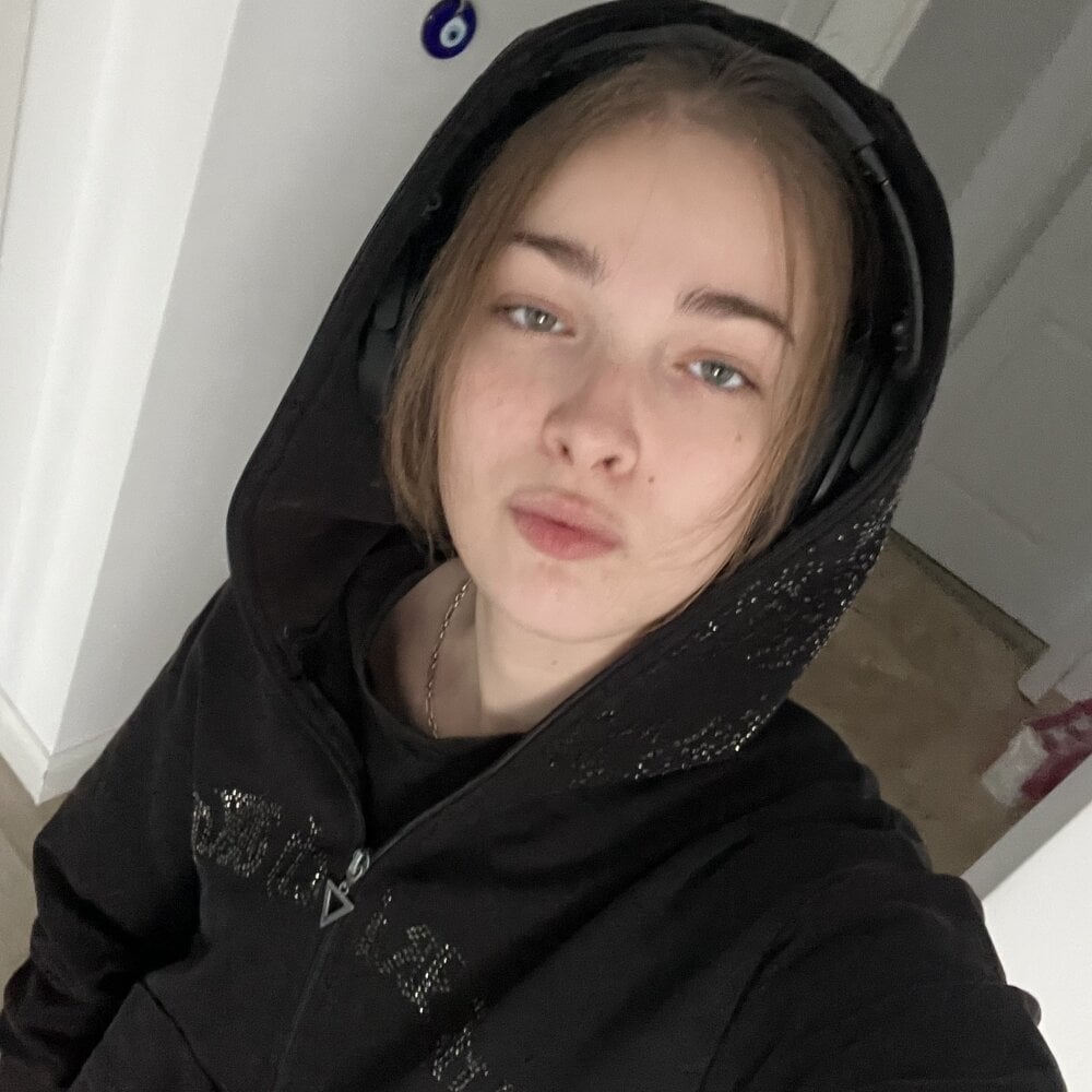 Offline XXX chat ScarletSnows