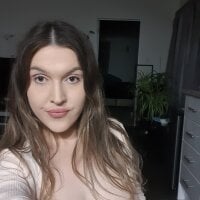 desire12x's Offline Chat Room