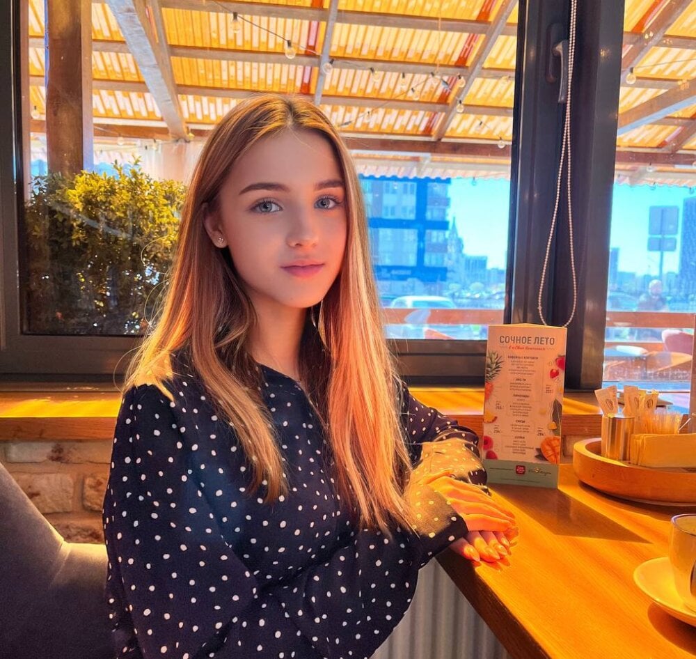 tinabinarate's Offline XXX Chat