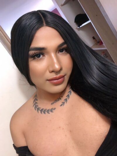 emperatriz8 🚃 live online webcam