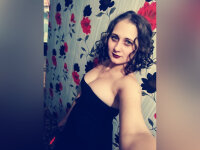 BeckiPretty's Offline Chat Room