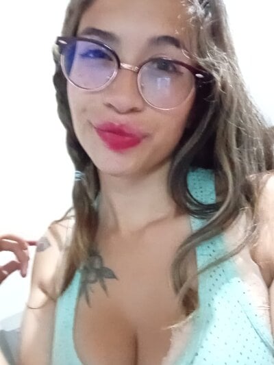 Amber_steele