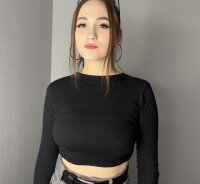 LucettaElletson's Offline Chat Room