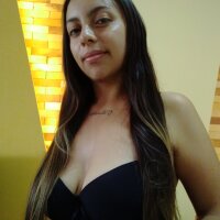 Andrea_Jones' Offline XXX Chat