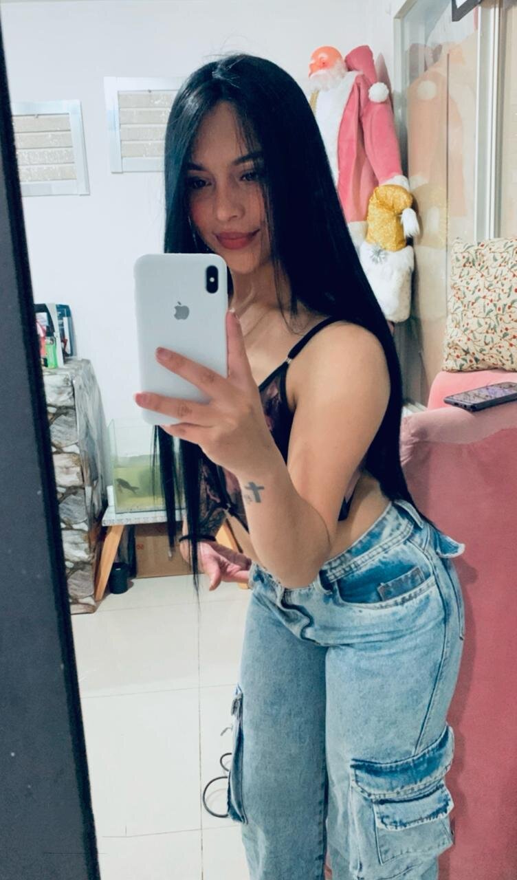 chleo_tay