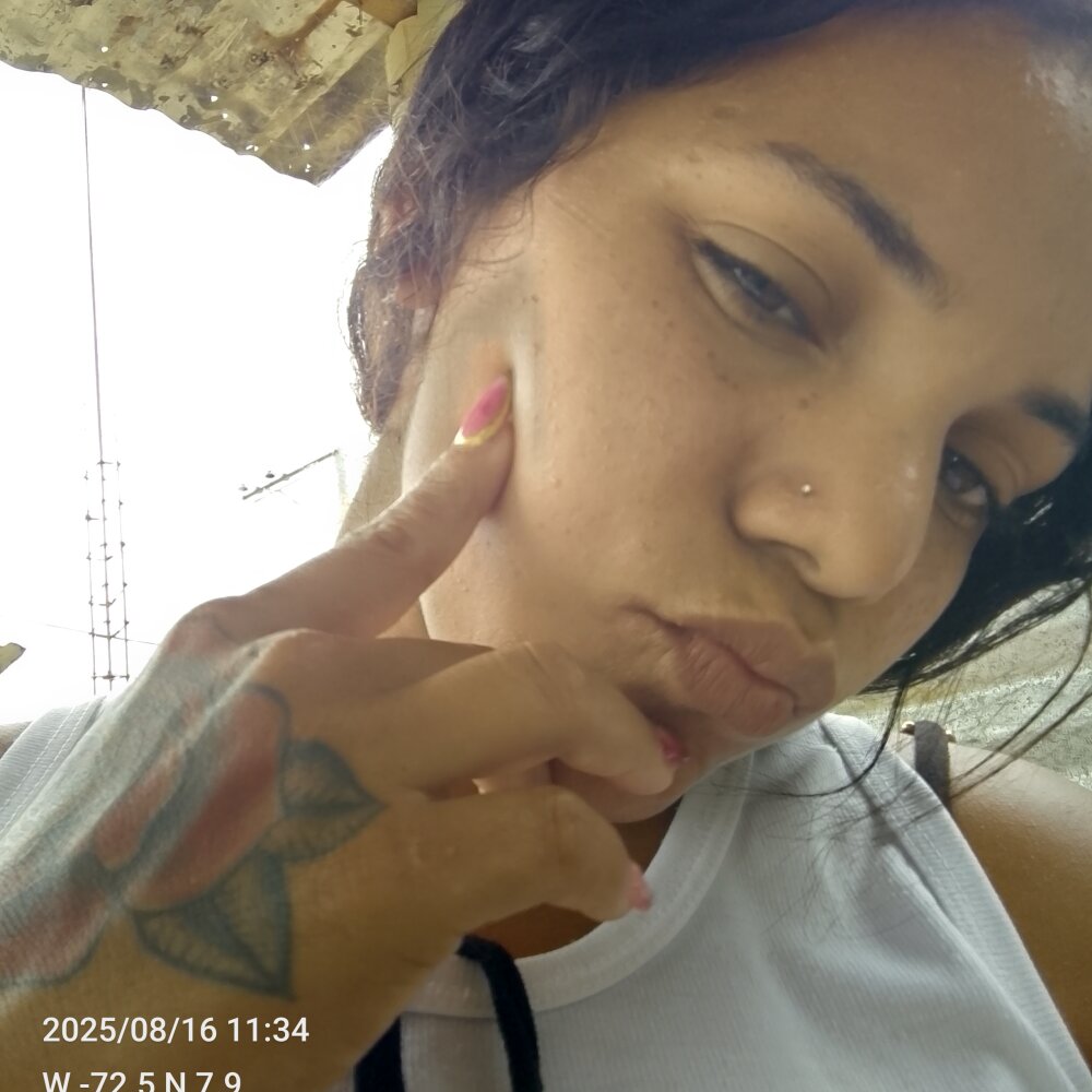 yohangelysgonzalez from stripchat