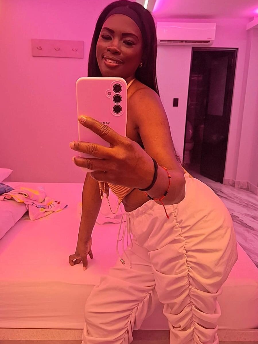 Cattleya_xx's most recent online preview