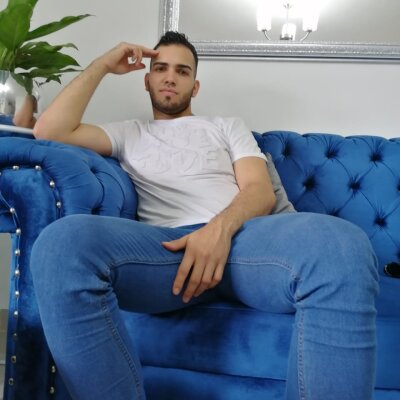 Angyglow_1999