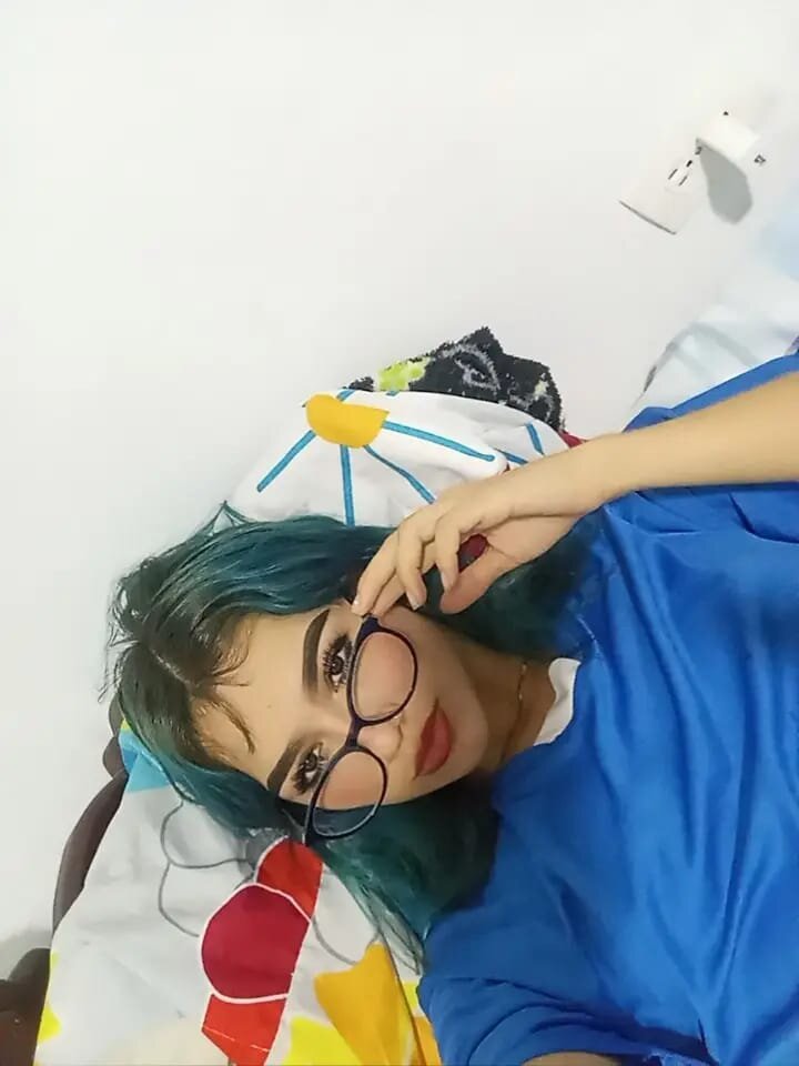 skinnycutemalaga18