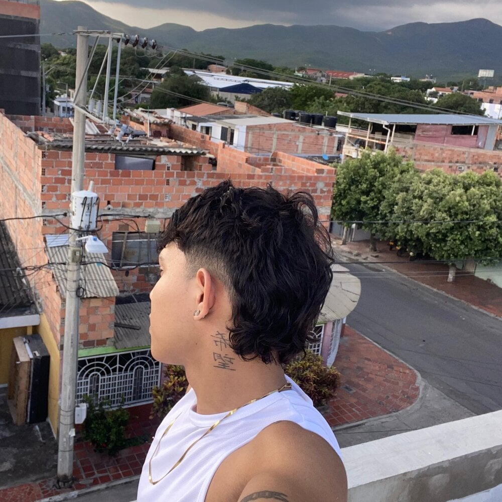 Deiby_hot_00 profile