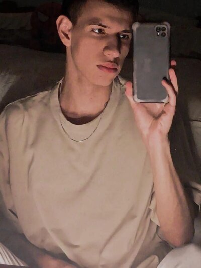 Carl0s_xX - Stripchat Cam2cam Masturbation Shower Boy 