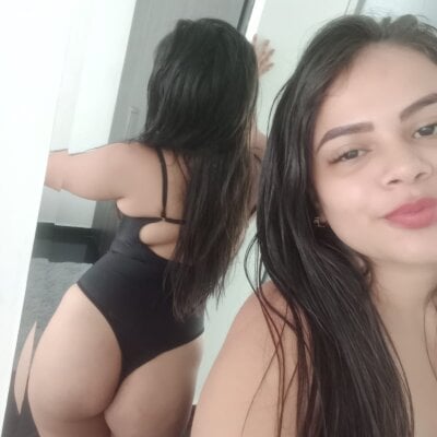 Sara_Nahomy_