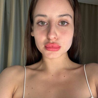 taylor_elliza from stripchat