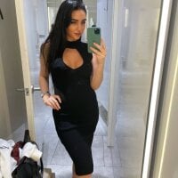 VickyyXBeautyy's Offline Chat Room