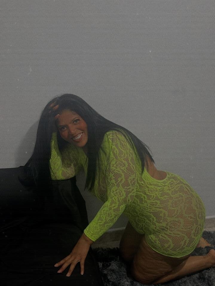 victoria-83 from stripchat