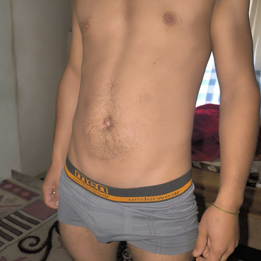 eymen03 – Offline XXX chat