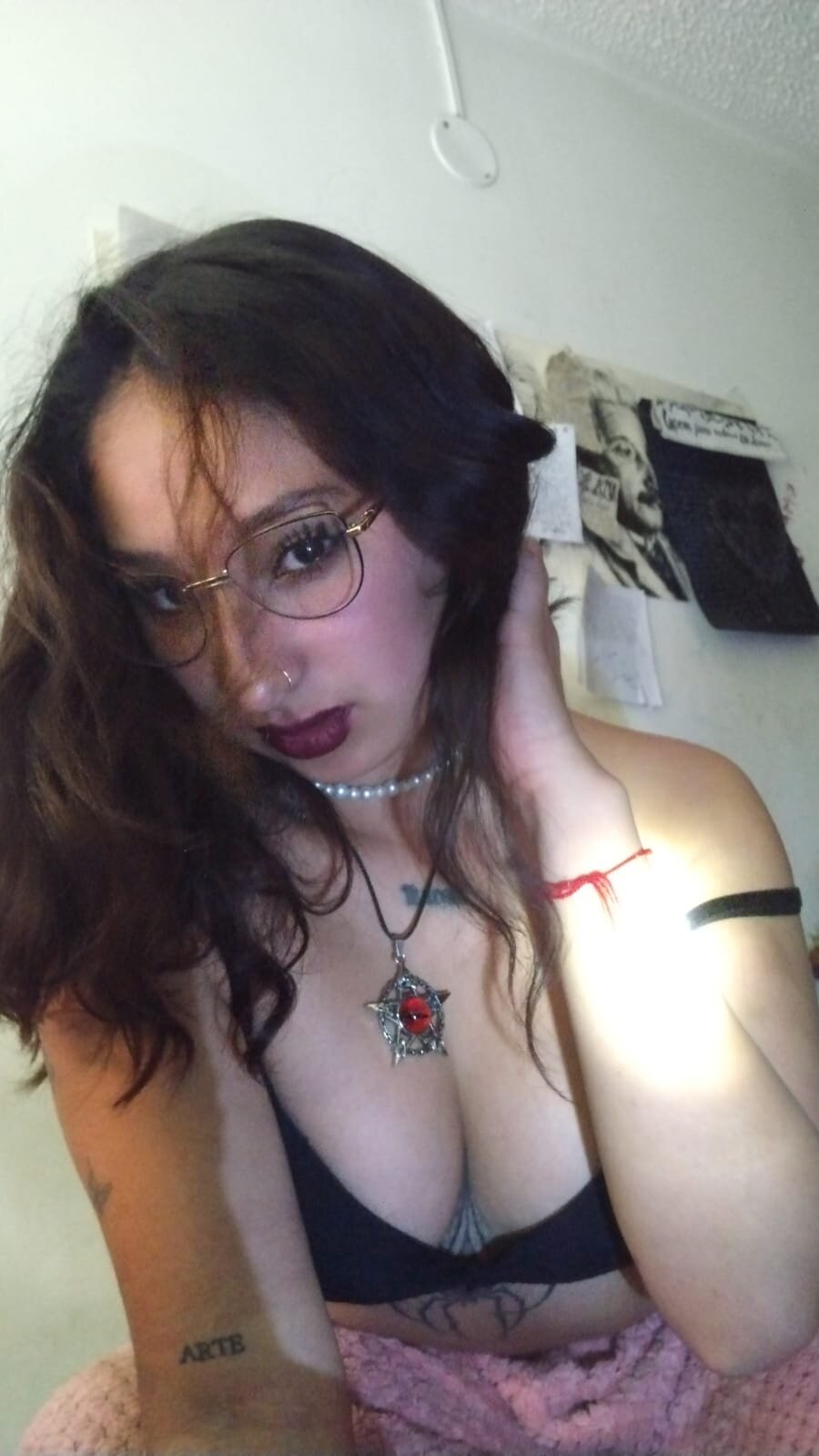 Molly_tay