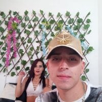 Calientes_2402 offline chatrum