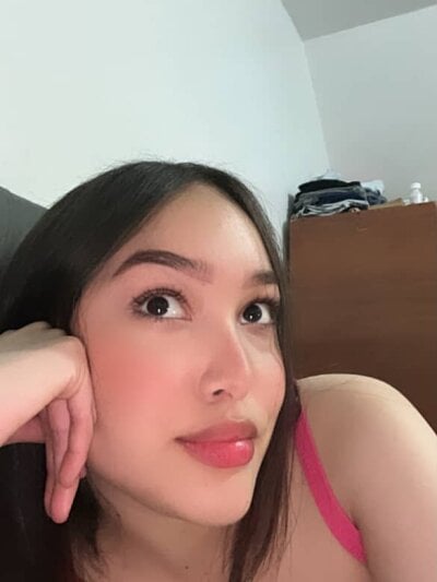 Alice_Peachy