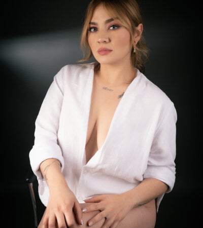 KataHot_ on StripChat
