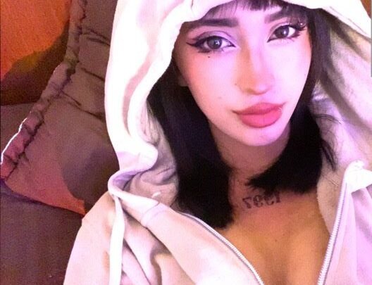 priscila_lyn from stripchat