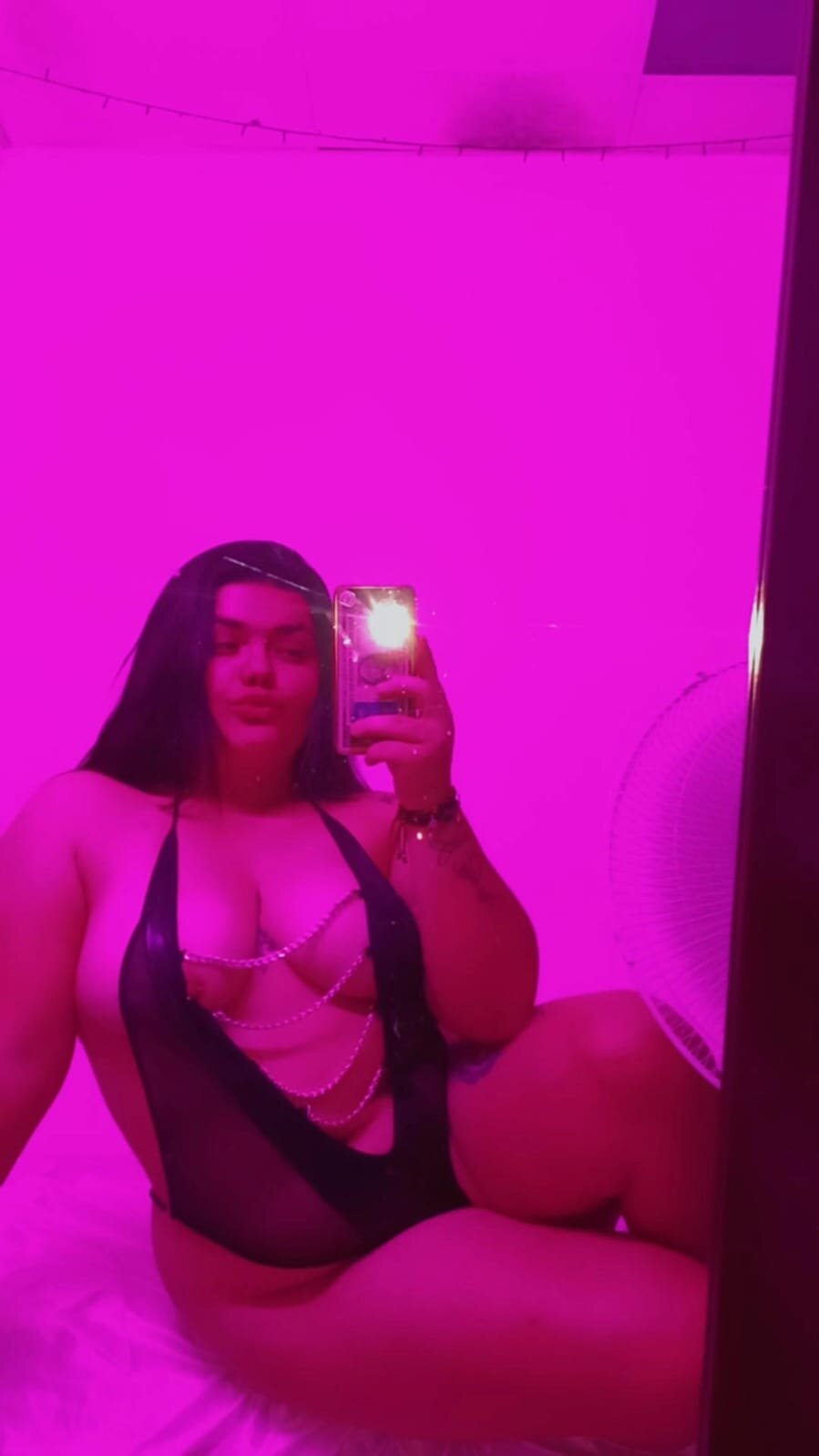 Rebecah_Curvy-