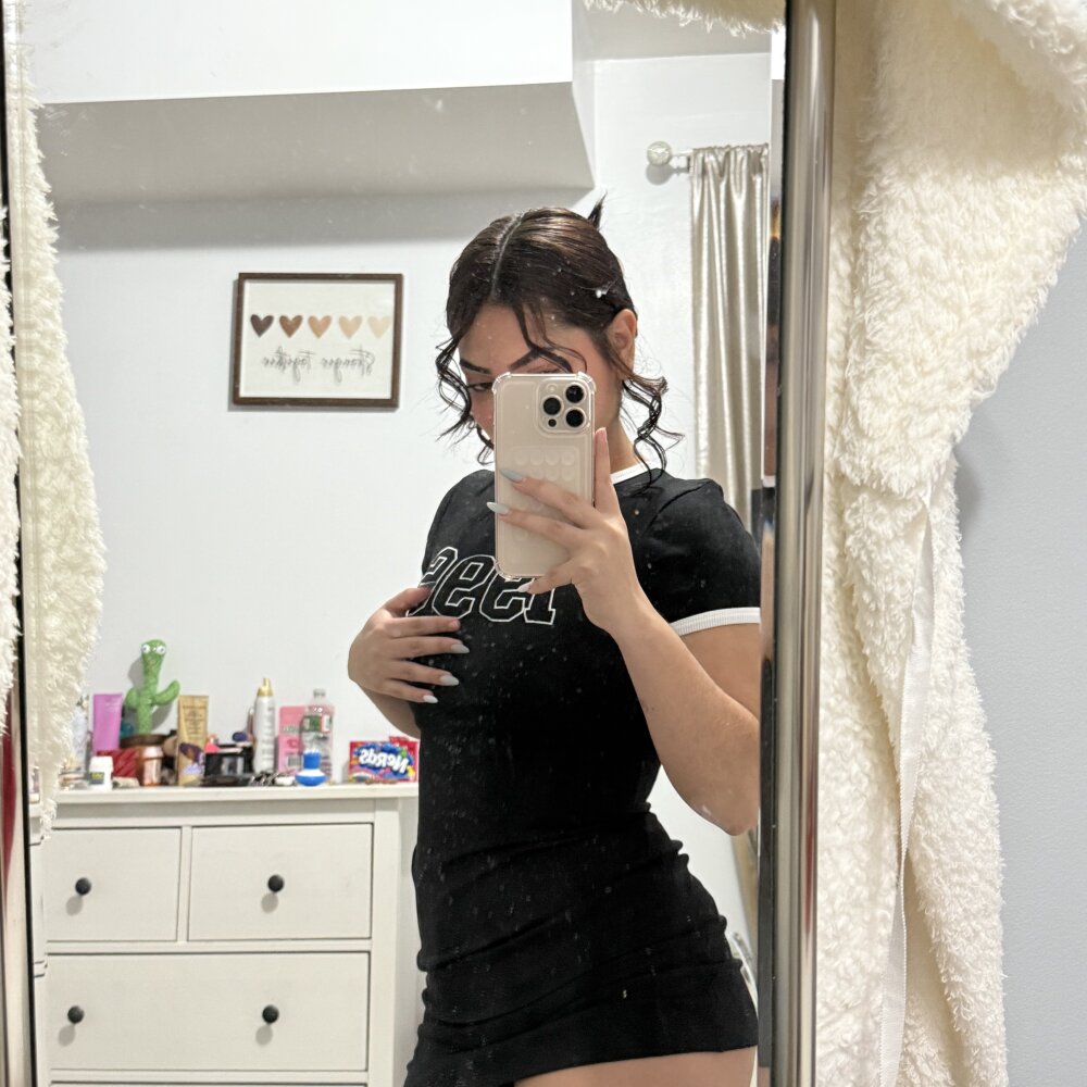 dani401's Offline XXX Chat