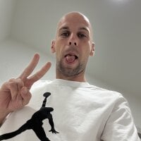 Tu_ho_mie webcam thumbnail