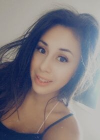 nicejewishgirl's Offline Chat Room