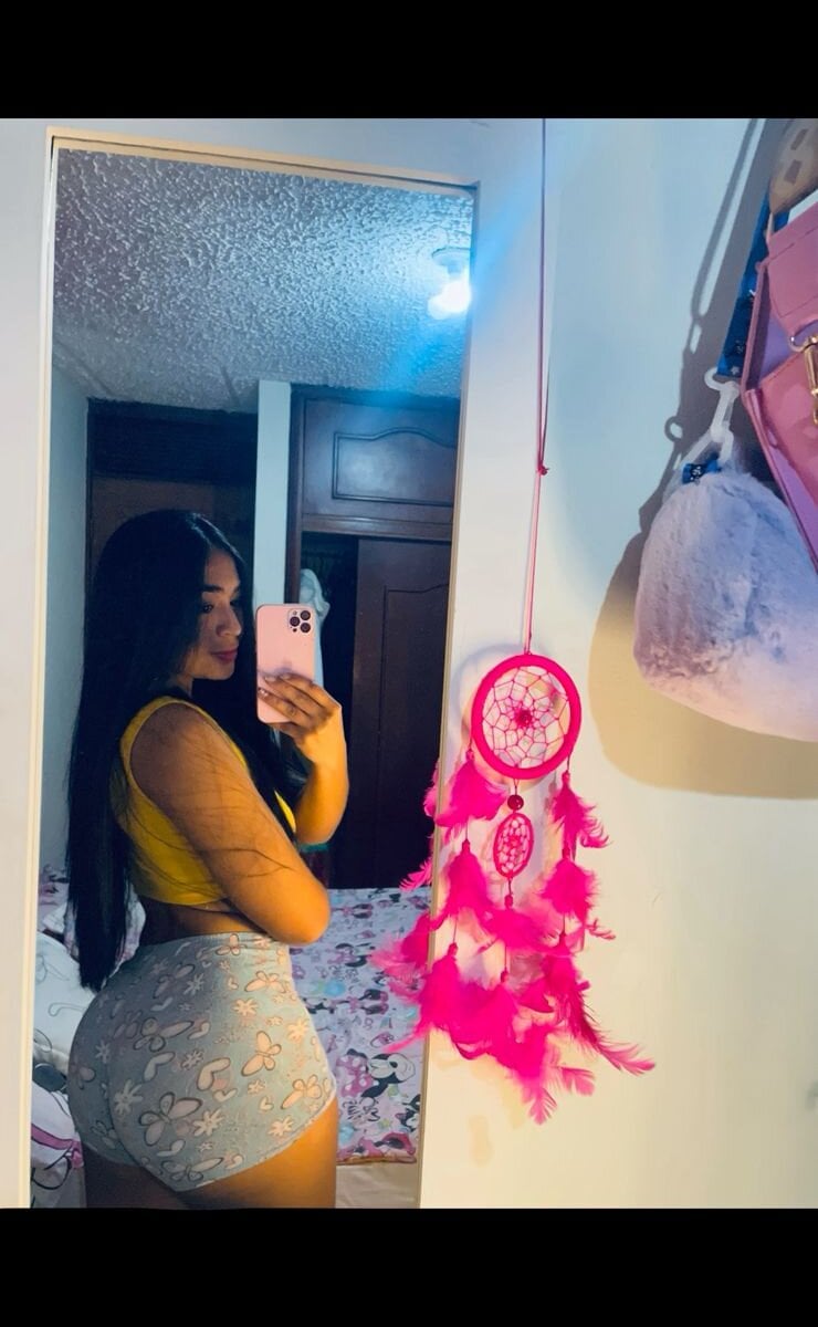 show2cam.com kataa_tay livesex profile in small-tits cams