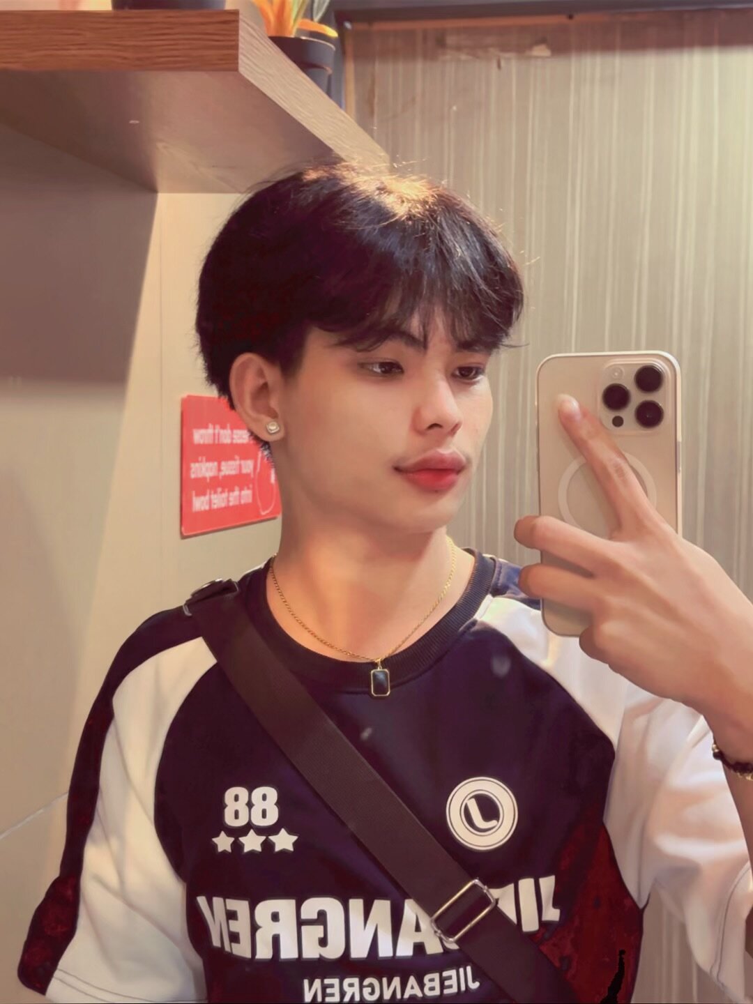 urhotasianboy