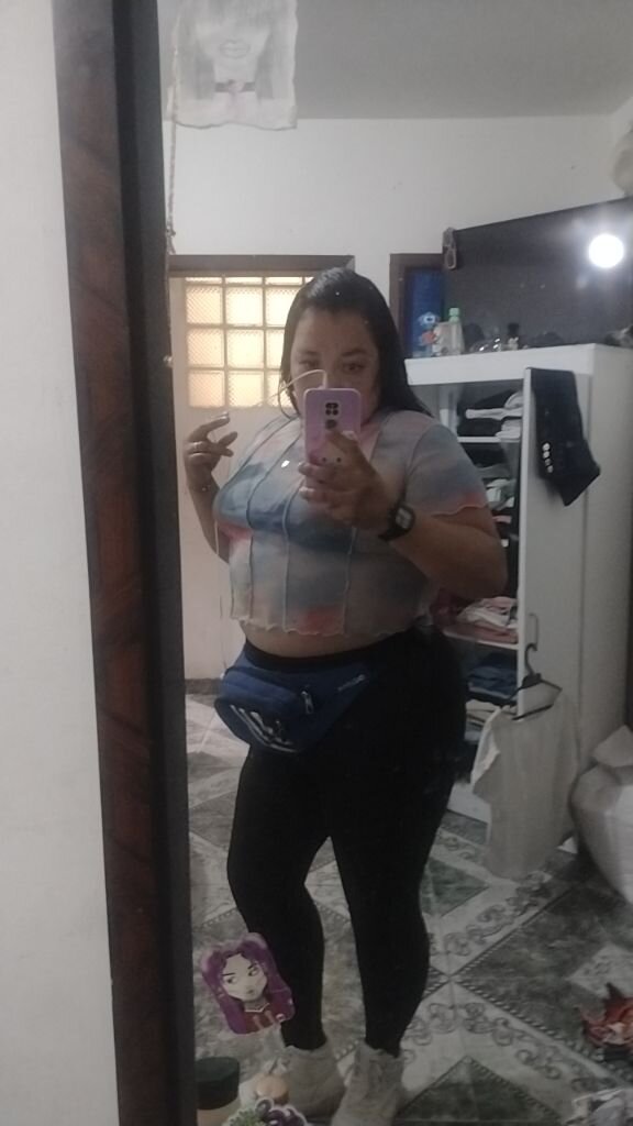 alicebigtits69