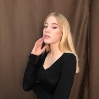 ClaireEmon's Offline Chat Room