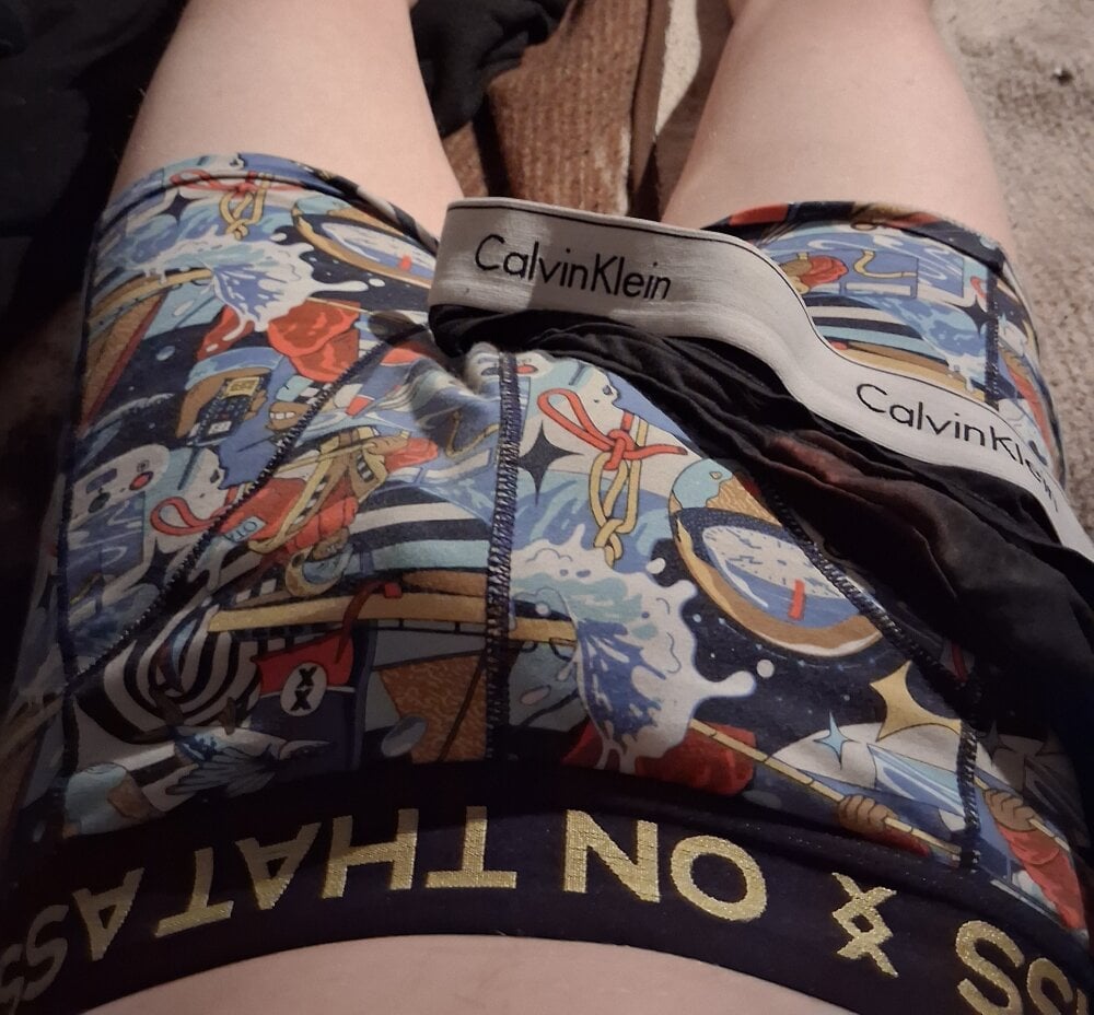 TeenBoySolo068 Offline XXX Chat