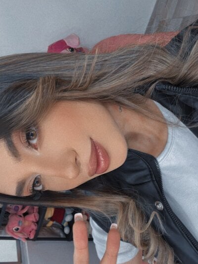 TiffanyBela