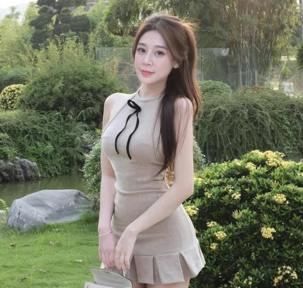 stripchat sophia69-sweet webcam profile pic via webcam-sexe.net