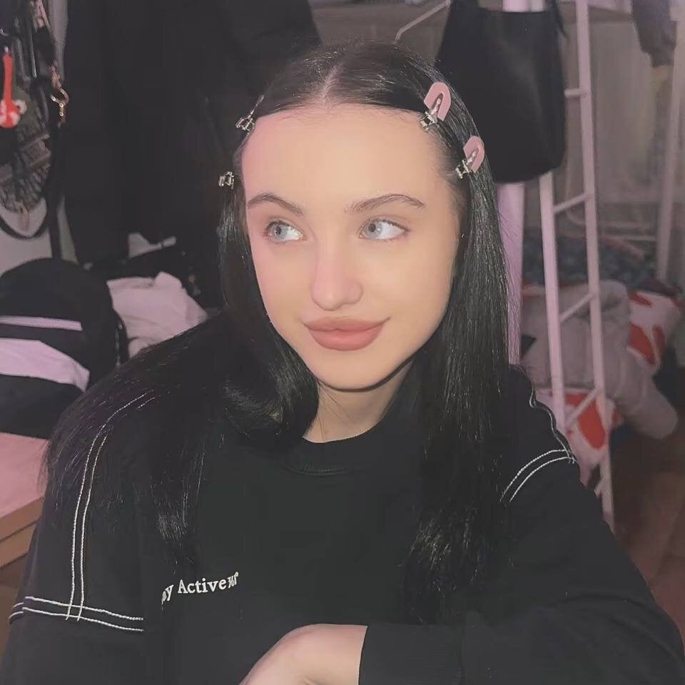 badgirlwebcam.com jessegudgel livesex profile in caucasian cams