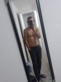 Maykyky3's webcam live show