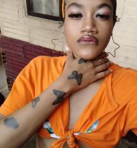 غرفة دردشة Candy_martinez_ دون اتصال