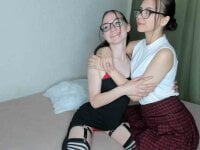 SmallKristin's Offline Chat Room
