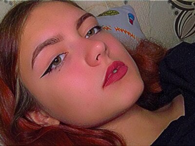 free adult webcam  Alice Dumpling 