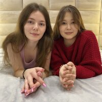 LaurenKatelyn's Offline XXX Chat