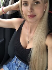 -Rapunzzel-'s Offline Chat Room