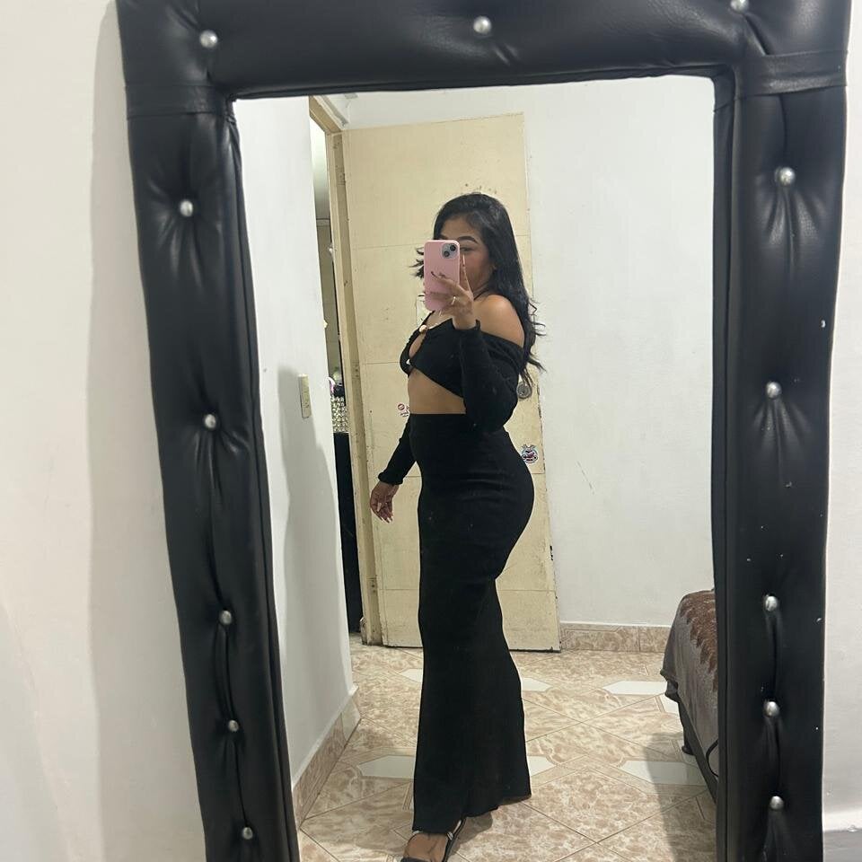 selena_foxshade profile