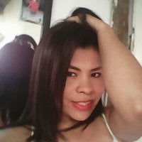 chicahot1063's Offline Chat Room