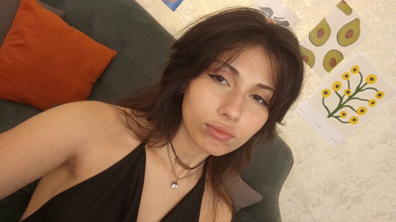 TinaBlack_