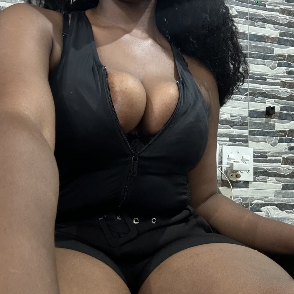 blackdiamond-za 🎬 naked webcam chat