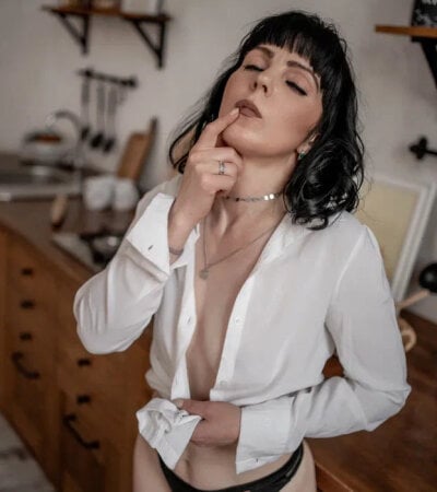 BarbaraWebs 🐈 online naked webcam