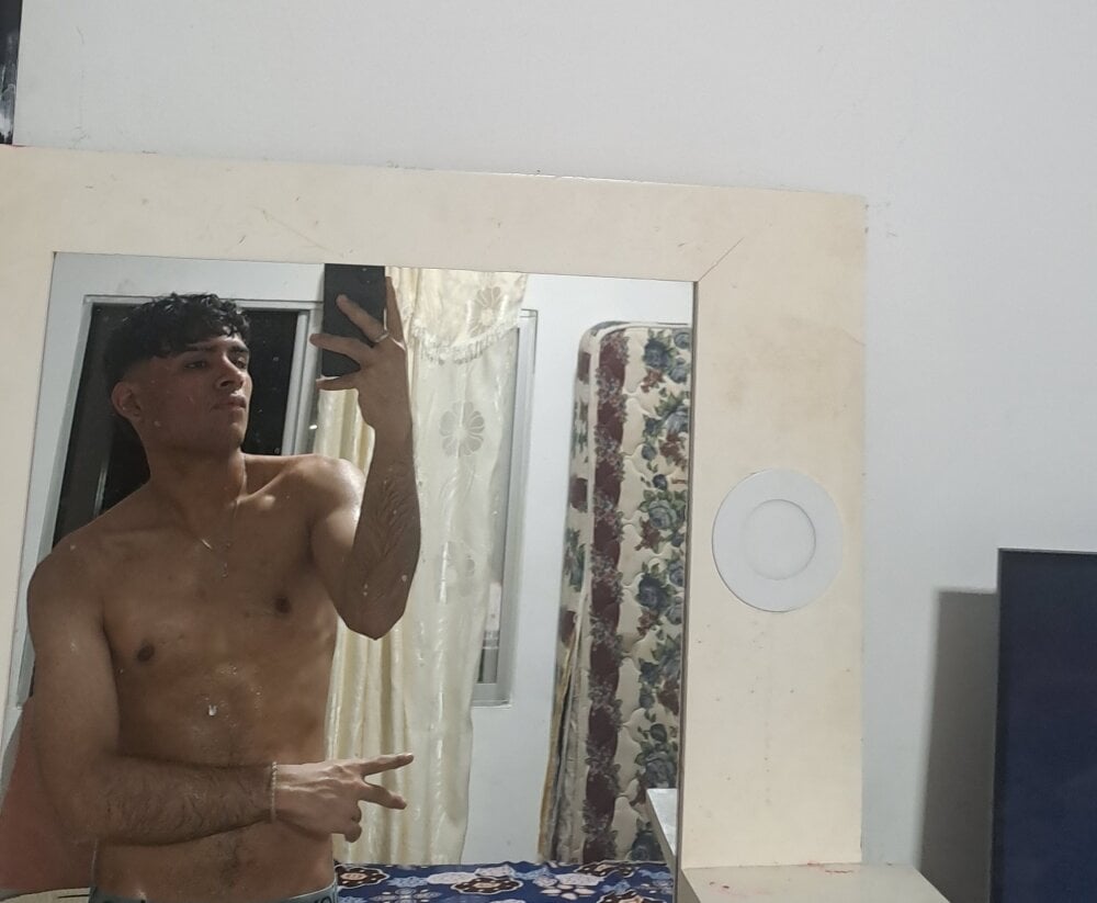 leitoooooooooooooo profile
